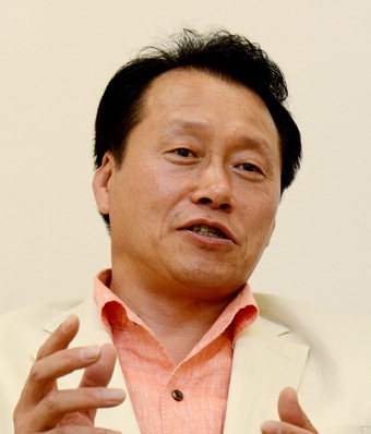 강환수 <주>덕산코트랜 대표, 무역의 날 100만불 수출탑 수상