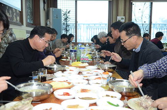 청송군, 양계농가·외식업계 돕기 삼계탕 Day 행사