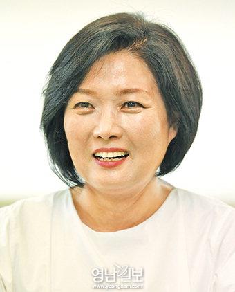 [알아두면 쓸데있는 신비한 색깔 이야기] 민컬러 이윤민 대표의 ‘色 활용 인테리어’ tip