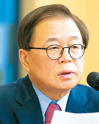 “차기 경북도지사는 행정관료가 맡아야”…남유진 구미시장 기자간담회