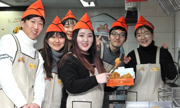 [기업 탐방] 제너시스BBQ그룹,  공채 연 2회 신입 초임은?