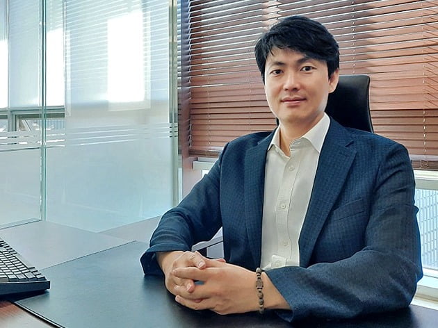 [Start-up Invest] 운세 상담 플랫폼 ‘홍카페’ 20억원 규모 시리즈A 투자 유치