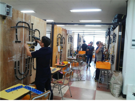 폴리텍 진주캠퍼스, 전기기능사 실기 실시