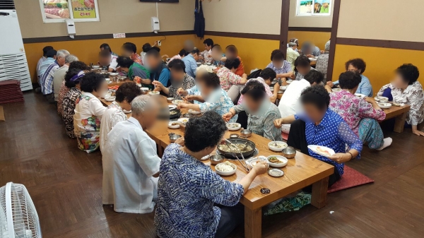 진주 합천삼가한우라예 김선욱 대표