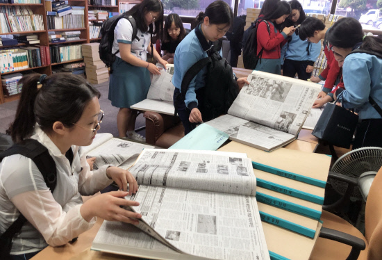 삼현여고 시사토론동아리, 경남일보 견학