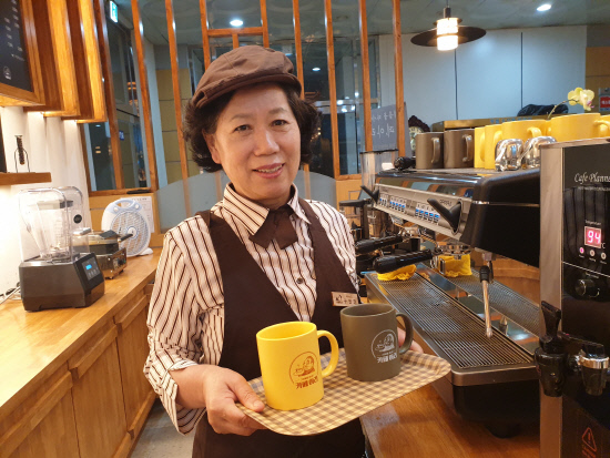 [人터뷰] 창원 실버카페 아리반월점 구천회 바리스타
