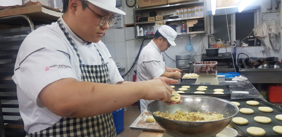 [창간특집] 경남의 백년가게(2) 미진과자점
