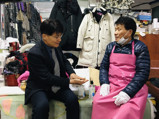 창원 마산회원구, 전통시장서 코로나19 예방 활동