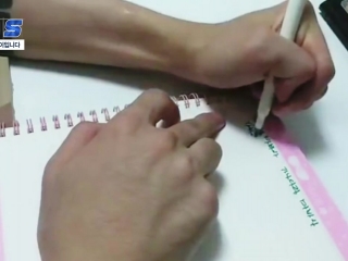 나는 왼손잡이입니다