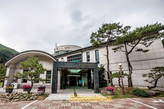 캠핑장 옆 박물관 | 청량산 박물관