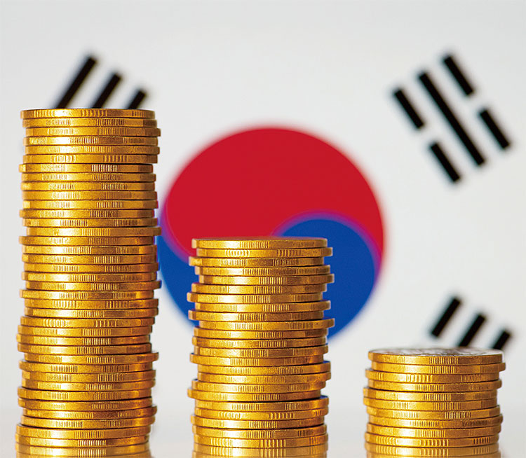 낮아지는 경제 회복 기대, 높아지는 불확실성