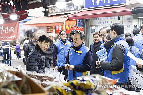 신한 포용금융 치켜세운 금융위…차별화 통했다