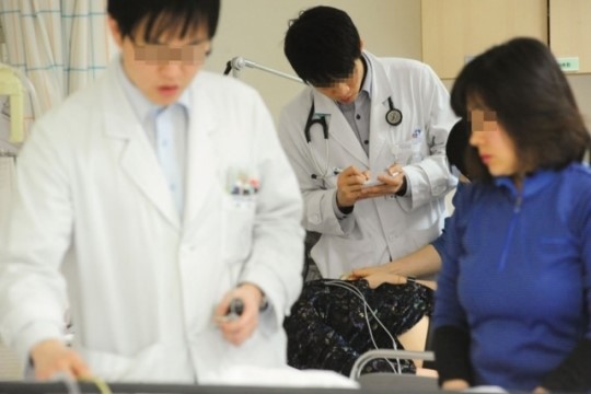 [기획]수련환경 개선 조치, 응당법 악몽 재연?