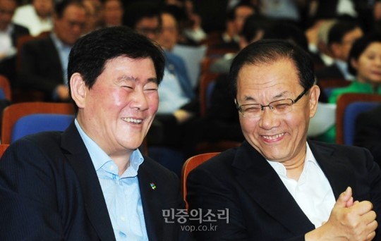 [포토] 여야 국정원 국정조사 합의 '웃음 가득한 새누리당'