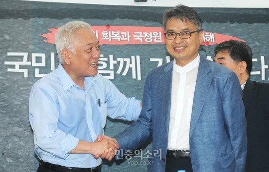 [포토] 김한길 찾아온 한국기독교장로회총회