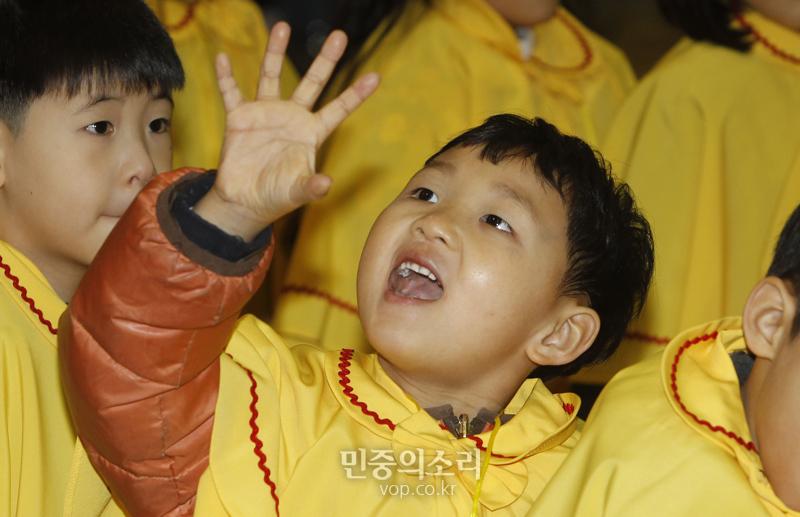 엄마 나 입학해요![포토]
