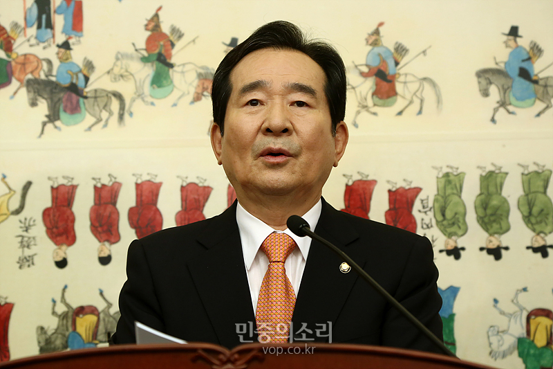 정세균 “국회 환경미화 노동자 직접고용 방안 찾겠다”