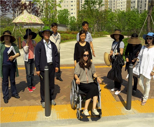 세종시 첫마을 보행 환경 굿!