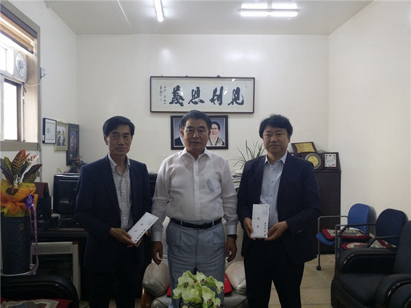 ㈜다농엘마트, 봉명2·송정동·운천·신봉동에 성금 기탁