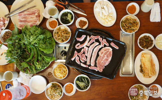 미친(味親) 사람들 - 청주 용암동 시골생고기