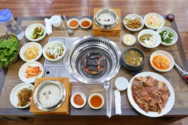 [설특집]충북선 인근 가볼만한 밥맛 좋은 집