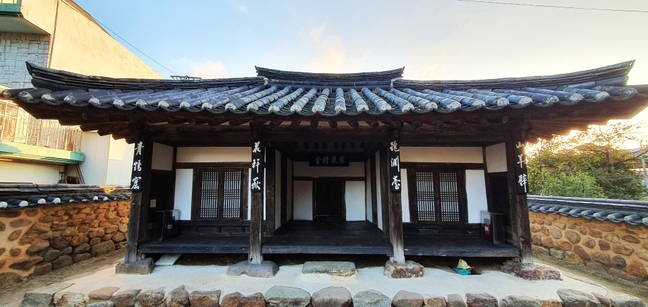 영동군SNS서포터즈 - 월류봉과 한천정사