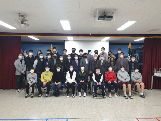 제천 송학중·수산중, 고 이태석 신부의 삶을 통한 생명존중교육