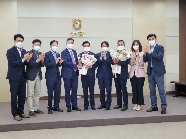 서충주농협 하나로마트, 지난해 매출 100억 달성