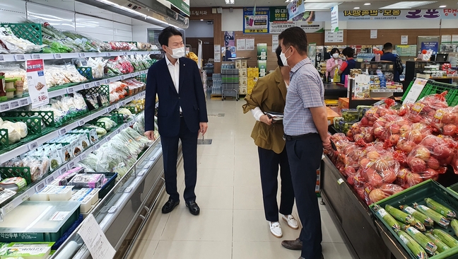 농협충북검사국, 추석명절 대비 하나로마트 식품안전 점검
