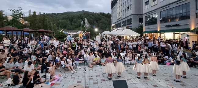 세종 반곡동 문화거리 야시장 북적