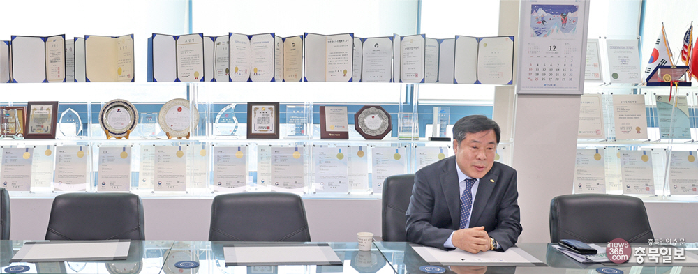 충북기업 돋보기 9. 문기학 성진코퍼레이션 대표