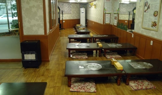 25년 전통의 칼칼한 민물매운탕과 추어탕 매력