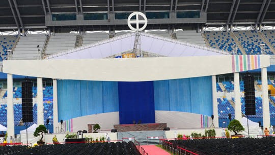 15일 교황 대전 미사 색동제단 공개