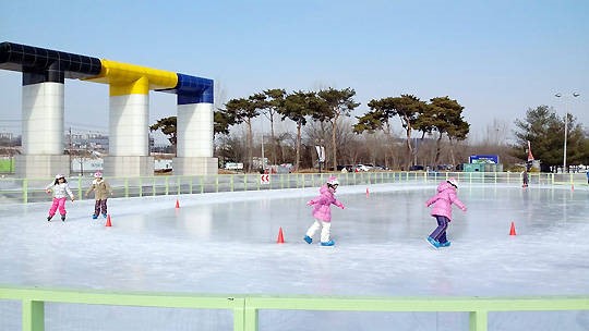 천안종합운동장 야외 스케이트장 개장