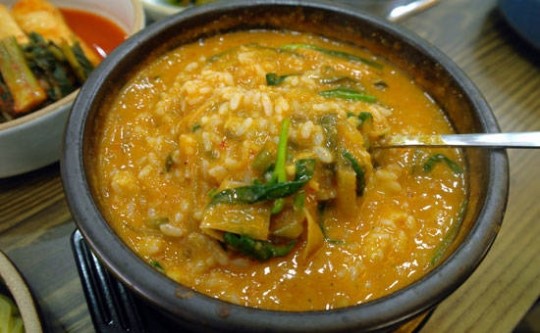 세종시에 직영점 오픈한 모미가 어죽