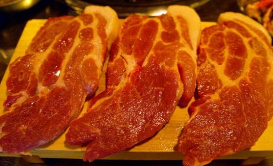 쫄깃한 맛과 착한 가격에 반한다 ‘아줌마 뒷고기’