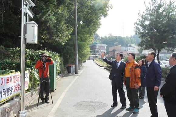 쓰레기 무단투기 막는 스마트 CCTV