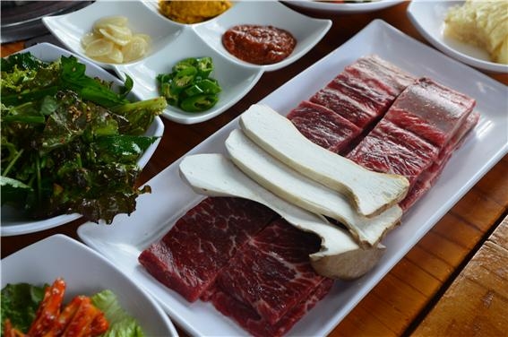 [맛집 정보]겨울낭만과 함께 즐기는 신년회 모임 포천이동갈비맛집 바위섬가든