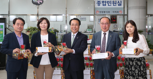 동구 주민사랑네트워크가 부르는 ‘사랑의 카·롤’