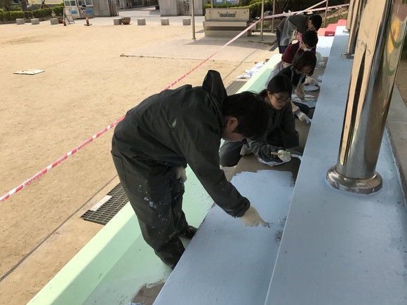 나사렛대, 천안부성초등학교에서 벽화그리기 재능기부 봉사