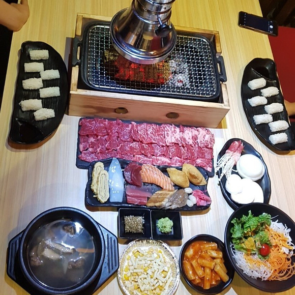 건대 맛집 ‘고기한점 달빛한점’, 가성비 갖춘 세트메뉴 제공