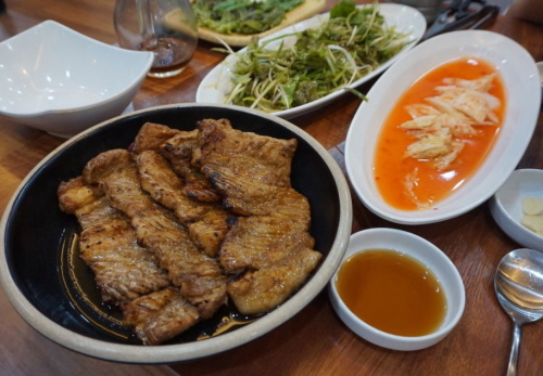 김해 율하 맛집 화로정, 외식명가로 자리잡아