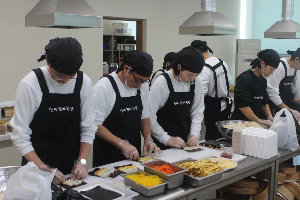 (주)와이엔비푸드(선비꼬마김밥), 사랑의 꼬마김밥 나눔 기부