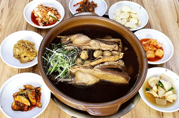 마곡사 가는 길에 꼭 들려봐야 할 보약백숙 명가 오리랑닭이랑