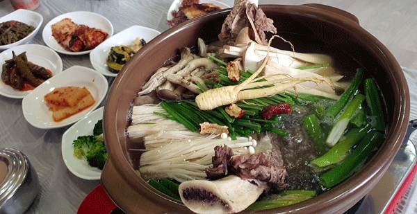계룡에서 맛보는 항아리 왕갈비탕의 신세계