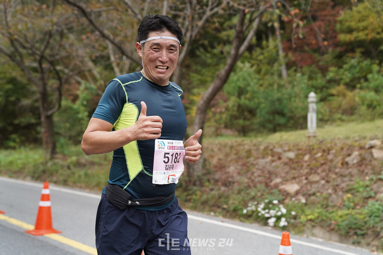 [포토] 제21회 대청호마라톤대회 하프코스 참가자-⓷