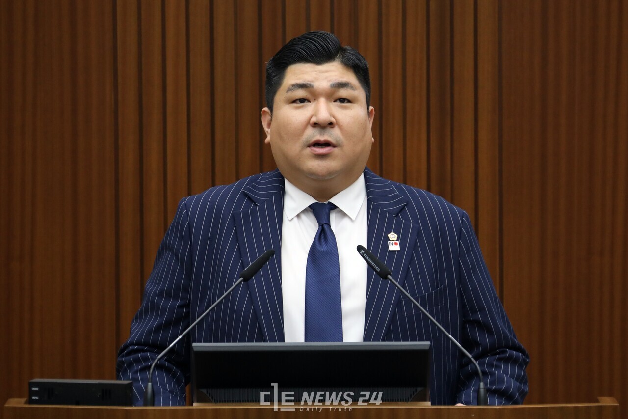 세종시 전동 킥보드 사망 사고 1년여...청소년 무면허 적발 여전