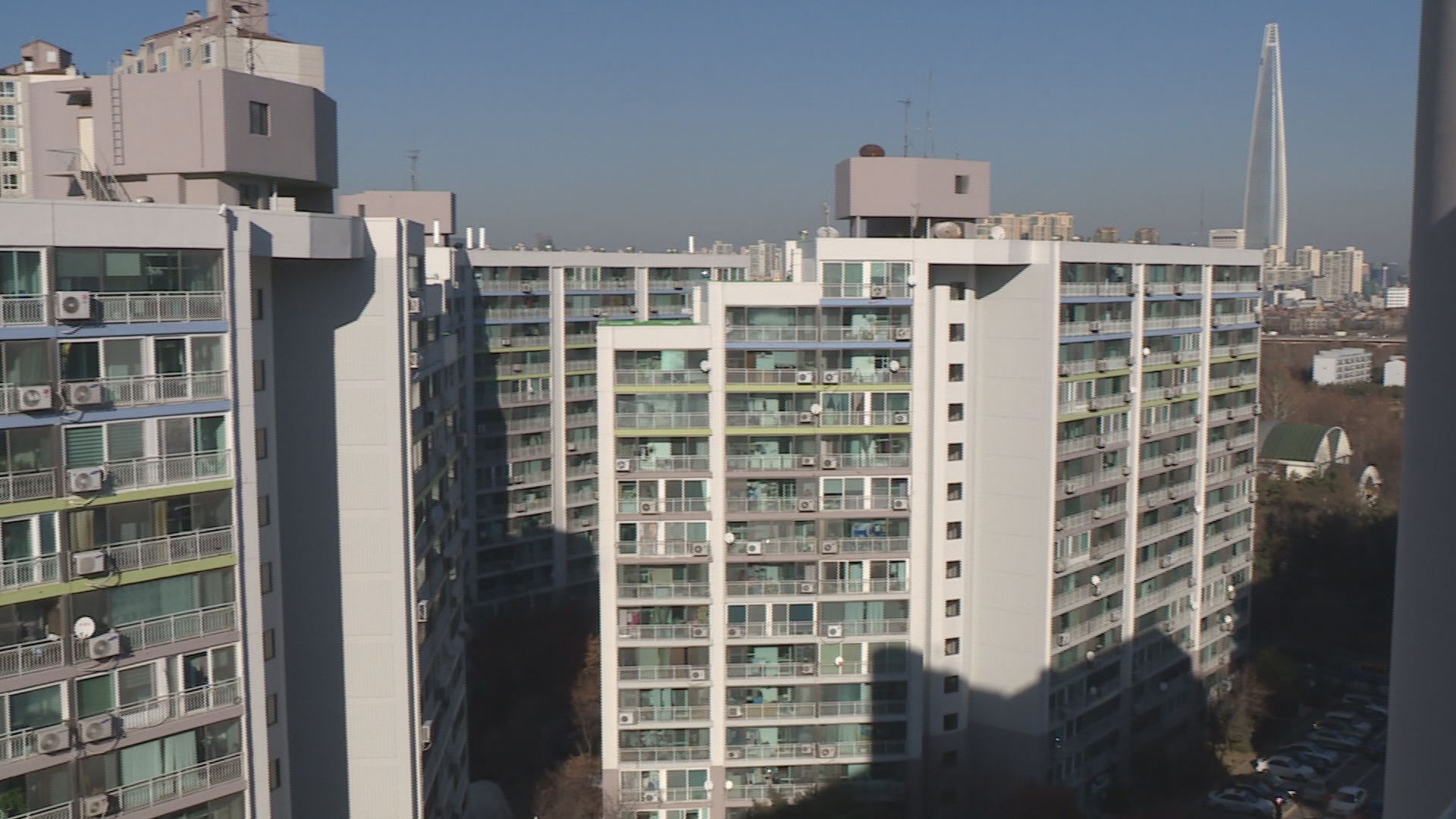 더딘 재건축…리모델링이 대안되나