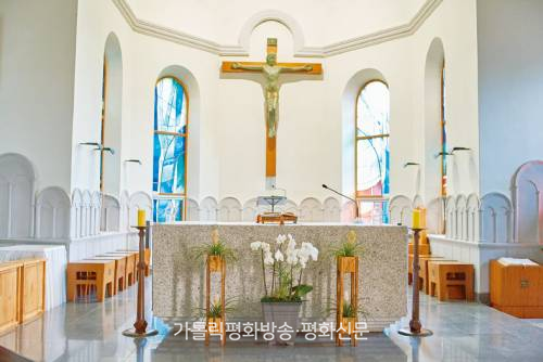 제대, 미사를 봉헌하는 주님의 식탁