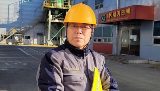 김영진 세기리텍 부장(자격증 왕), 국가공인 기술자격증 무려 81개 취득
